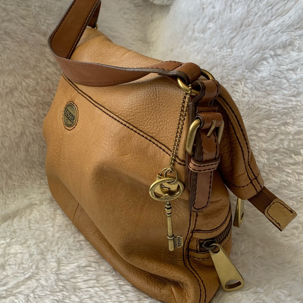 Fossil NWOT purse - Picture 3 of 7